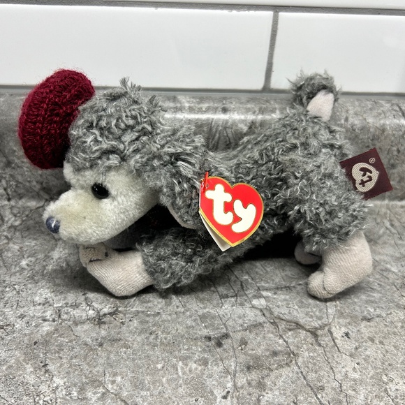 Ty Beanie Babies- Attic Treasures Collection: Cheri the  Dog 1995 - Picture 1 of 6